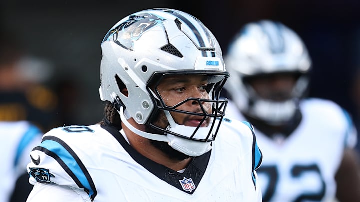 Carolina Panthers offensive lineman Robert Hunt