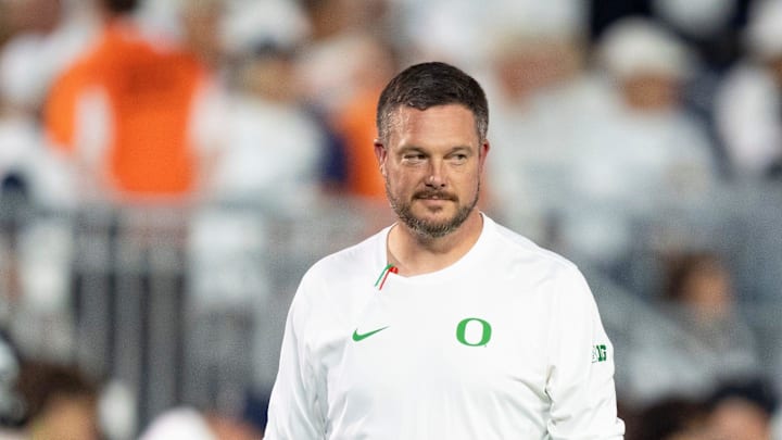 Oregon head coach Dan Lanning walks the field during warmups as the Oregon Ducks face the Penn State Nittany Lions on Sept. 27, 2025, at Beaver Stadium in University Park, Pennsylvania.