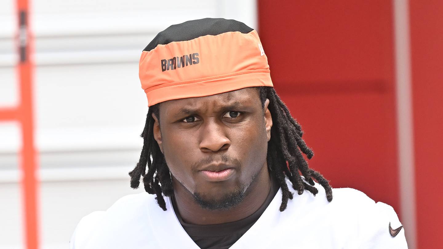 Explaining how a former Browns running back is now in the NCAA transfer portal