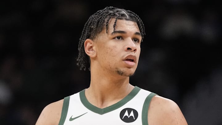 Milwaukee Bucks forward Ousmane Dieng (21) during the game against the Phoenix Suns at Fiserv Forum on March 10, 2026.