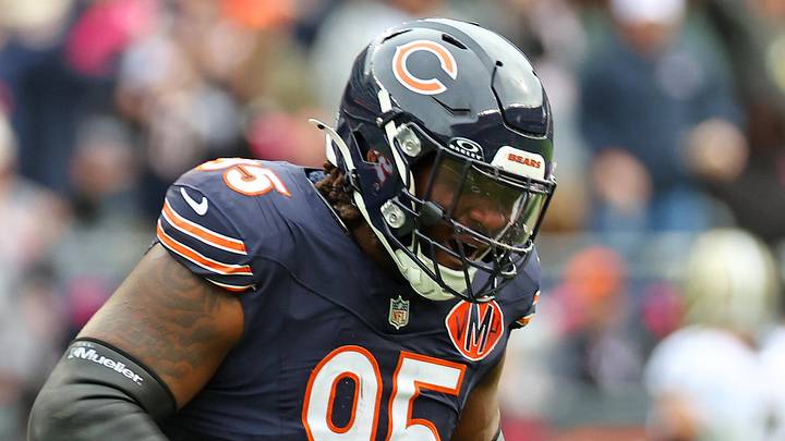 Chicago Bears defensive tackle Shemar Turner