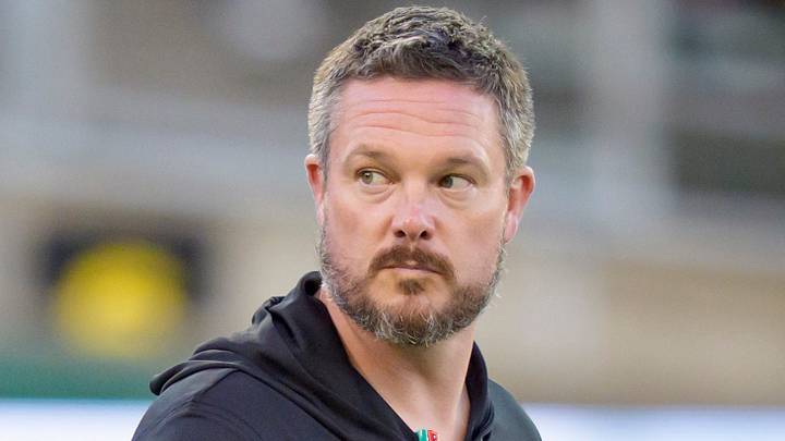 Sept. 18, 2026; in Eugene, Oregon; Oregon head coach Dan Lanning takes the field before hosting the Portland State Vikings at Autzen Stadium. Sept. 18, 2026; in Eugene, Oregon; Oregon head coach Dan Lanning takes the field before hosting the Portland State Vikings at Autzen Stadium.