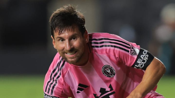 Lionel Messi picked up an injury on Saturday night against Necaxa.