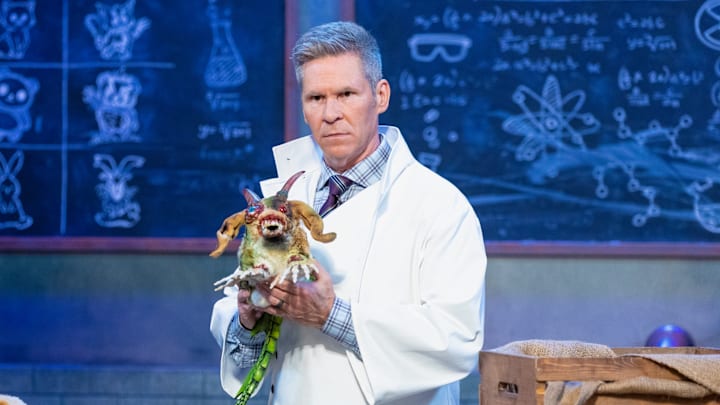 John Henson introduces the Killer Challenge on Halloween Baking Championship Season 10 episode 3