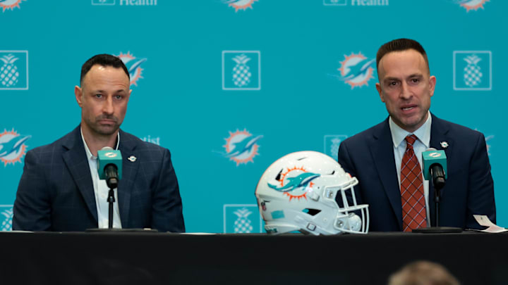  Miami Dolphins head coach Jeff Hafley, right, general manager Jon-Eric Sullivan, left