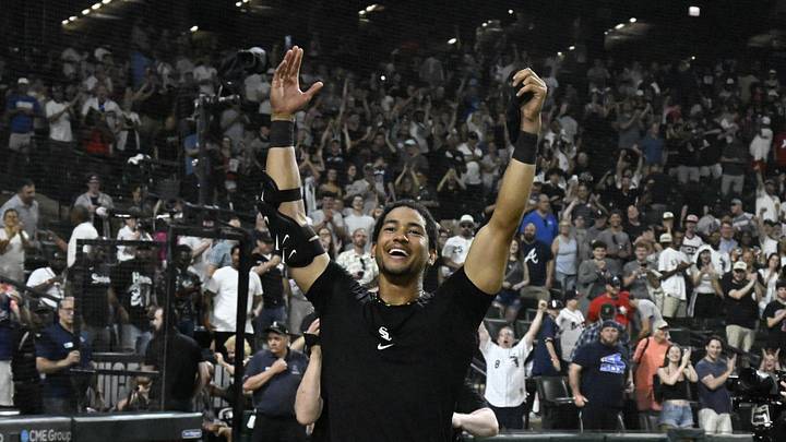 Jun 9, 2026; Chicago, Illinois, USA; Chicago White Sox right fielder Braden Montgomery (24), reacts after his walk off two run home run during the tenth inning against the Atlanta Braves at Rate Field. Mandatory Credit: Matt Marton-Imagn Images Jun 9, 2026; Chicago, Illinois, USA; Chicago White Sox right fielder Braden Montgomery (24), reacts after his walk off two run home run during the tenth inning against the Atlanta Braves at Rate Field. Mandatory Credit: Matt Marton-Imagn Images