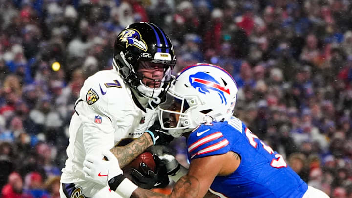 Baltimore Ravens wide receiver Rashod Bateman makes a catch against Buffalo Bills cornerback Rasul Douglas.