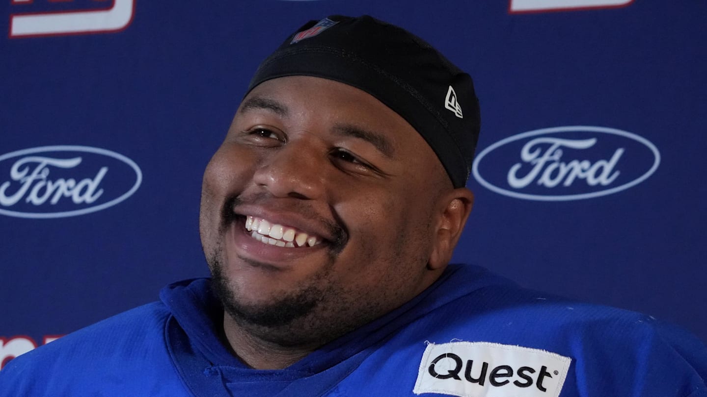 Commanders watching intriguing draft scenario slip away after bold Giants' trade