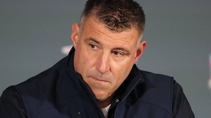 New England Patriots head coach Mike Vrabel