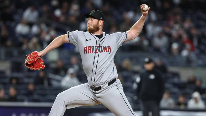 Apr 1, 2025; Bronx, New York, USA; Arizona Diamondbacks relief pitcher A.J. Puk (33) pitches in the ninth inning against the New York Yankees at Yankee Stadium. Mandatory Credit: Wendell Cruz-Imagn Images Apr 1, 2025; Bronx, New York, USA; Arizona Diamondbacks relief pitcher A.J. Puk (33) pitches in the ninth inning against the New York Yankees at Yankee Stadium. Mandatory Credit: Wendell Cruz-Imagn Images