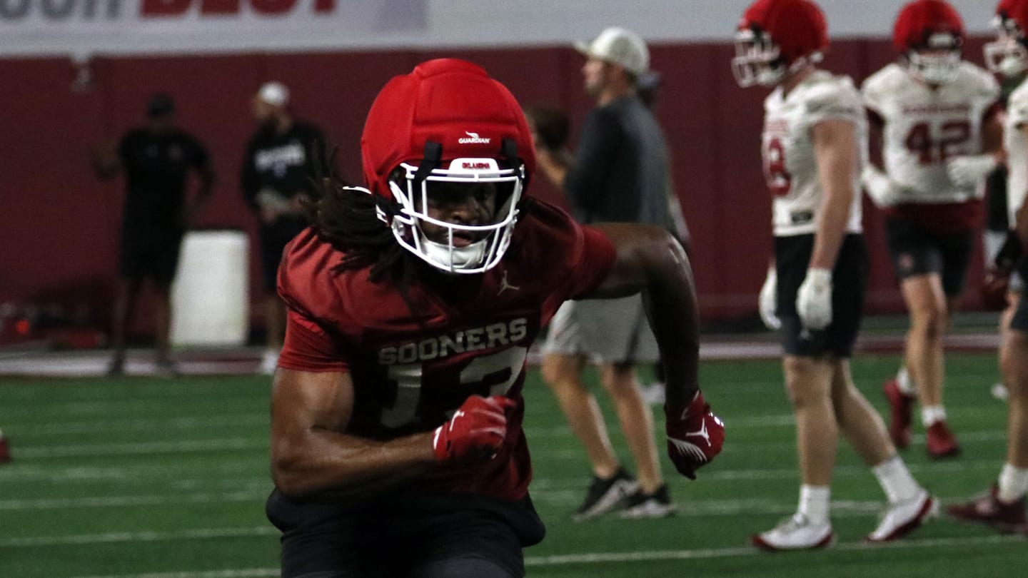 How an Oklahoma Freshman Wide Receiver has Impressed Brent Venables