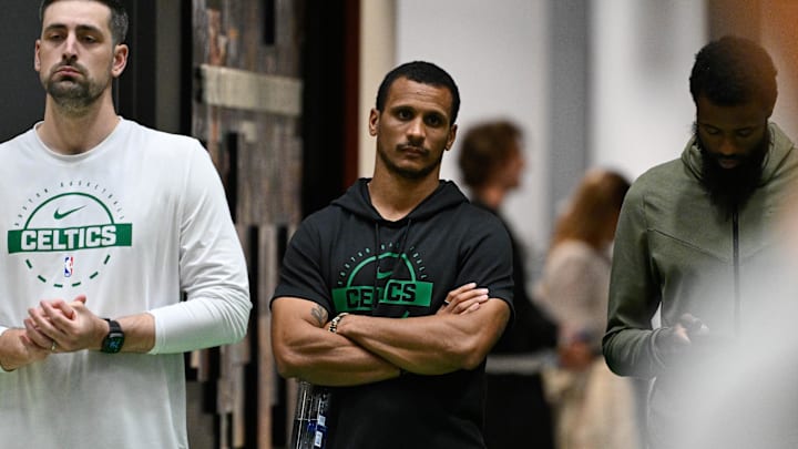 Boston Celtics, Joe Mazzulla, Anfernee Simons, Baylor Scheierman, Josh Minott, Jayson Tatum, Chris Boucher Boston Celtics, Joe Mazzulla, Anfernee Simons, Baylor Scheierman, Josh Minott, Jayson Tatum, Chris Boucher