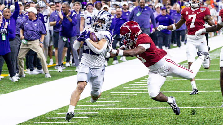Dec 31, 2022; New Orleans, LA, USA; Kansas State Wildcats running back Deuce Vaughn (22) runs the