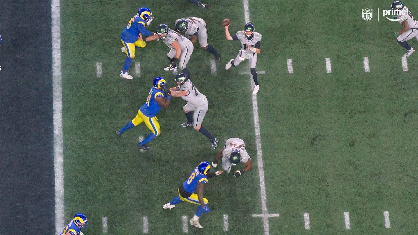 Two Point Conversion Seahawks Convert Wildest 2-Point Conversion You Will Ever See Thanks to ...