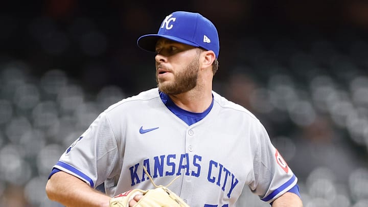 Kansas City Royals v Milwaukee Brewers