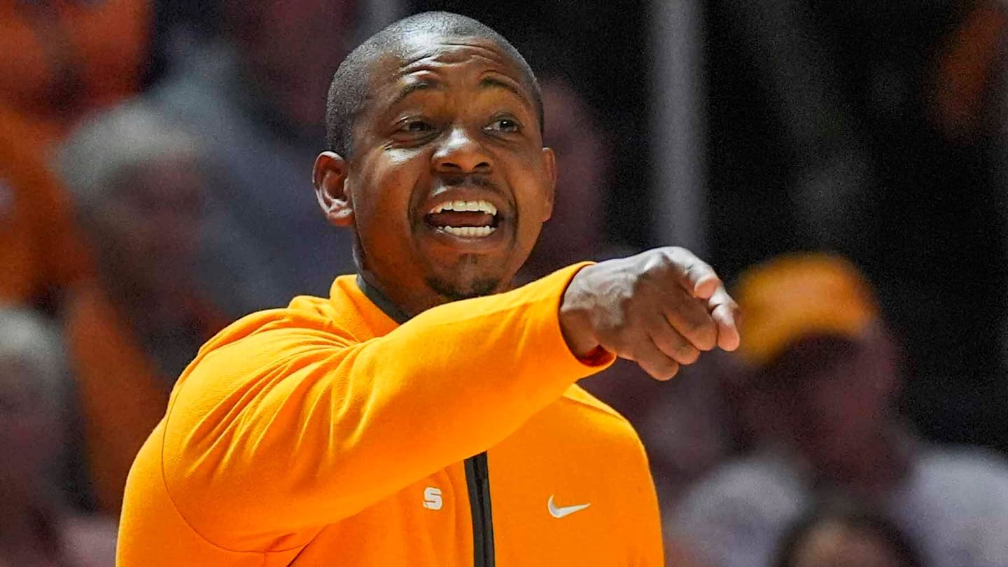 Tennessee Basketball Coach Interviews for College Opening