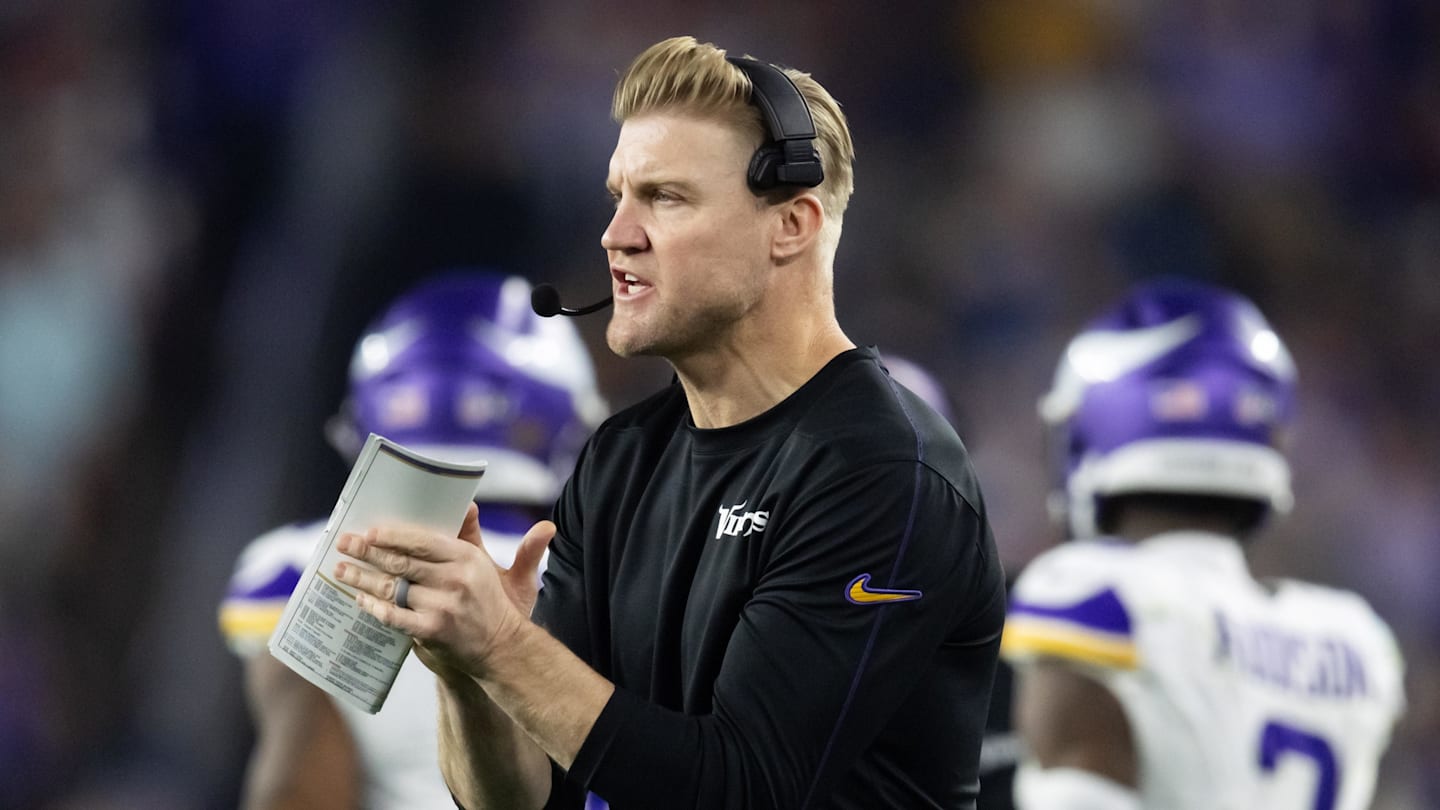 Report: Vikings Blocked Giants From Hiring Josh McCown