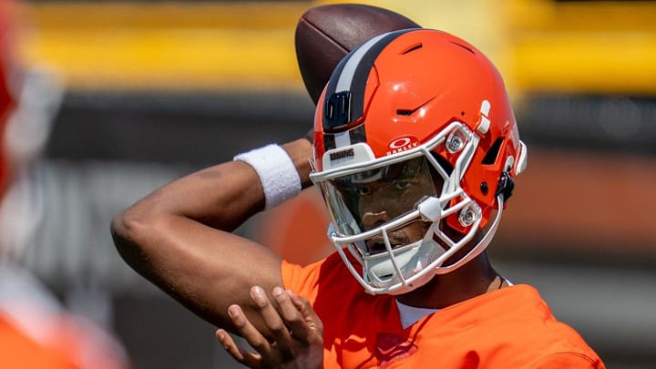 Shedeur Sanders throws a pass at the Browns mini camp in Berea on April 21, 2026.