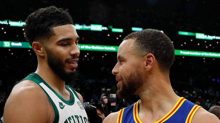 D'Angelo Russell has urged Stephen Curry to head to Boston