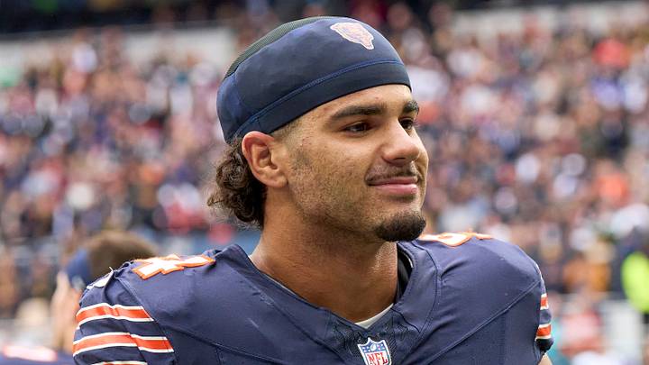 Chicago Bears defensive end Austin Booker