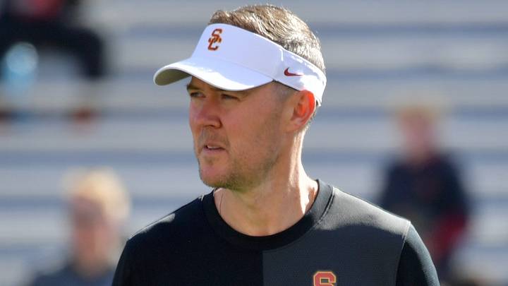 Sep 27, 2025; Champaign, Illinois, USA; Southern California Trojans head coach Lincoln Riley before an NCAA football game with the Illinois Fighting Illini at Memorial Stadium. Mandatory Credit: Ron Johnson-Imagn Images Sep 27, 2025; Champaign, Illinois, USA; Southern California Trojans head coach Lincoln Riley before an NCAA football game with the Illinois Fighting Illini at Memorial Stadium. Mandatory Credit: Ron Johnson-Imagn Images