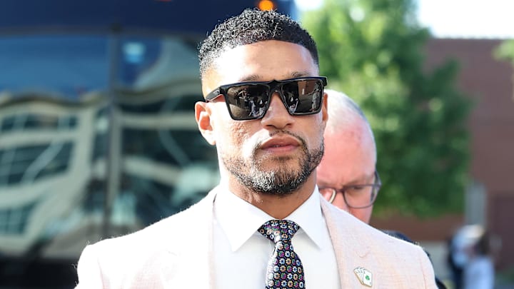 Sep 27, 2025; Fayetteville, Arkansas, USA; Notre Dame Fighting Irish head coach Marcus Freeman arrives prior to the game against the Arkansas Razorbacks at Donald W. Reynolds Razorback Stadium. Sep 27, 2025; Fayetteville, Arkansas, USA; Notre Dame Fighting Irish head coach Marcus Freeman arrives prior to the game against the Arkansas Razorbacks at Donald W. Reynolds Razorback Stadium.