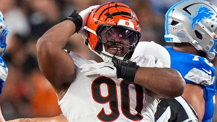 Cincinnati Bengals defensive tackle Kris Jenkins Jr. (90) celebrates a sack in the second quarter of the NFL Preseason game between the Cincinnati Bengals and the Detroit Lions at Paycor Stadium in Cincinnati on Thursday, Aug. 13, 2026.