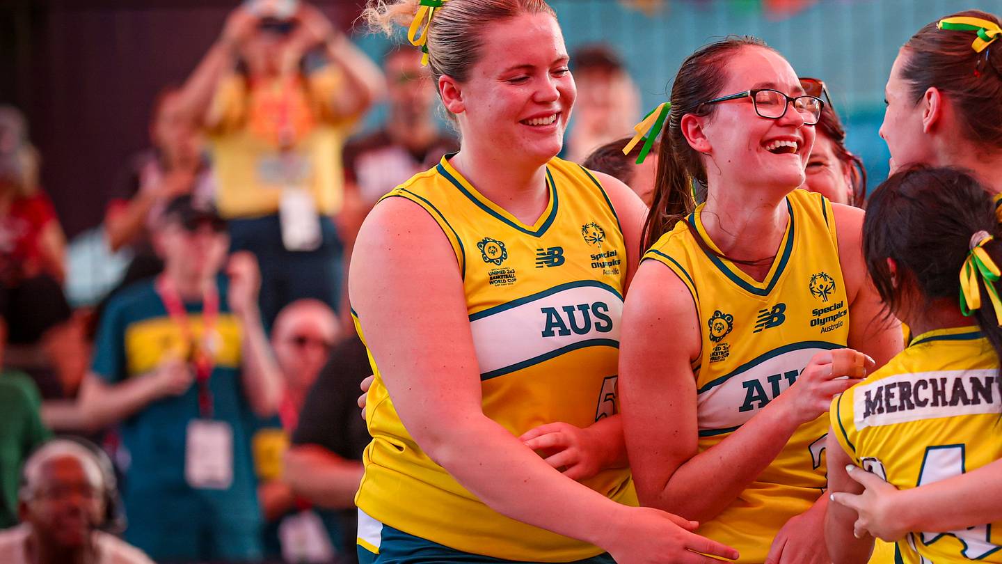 How one family is changing basketball in Australia with Unified Sports