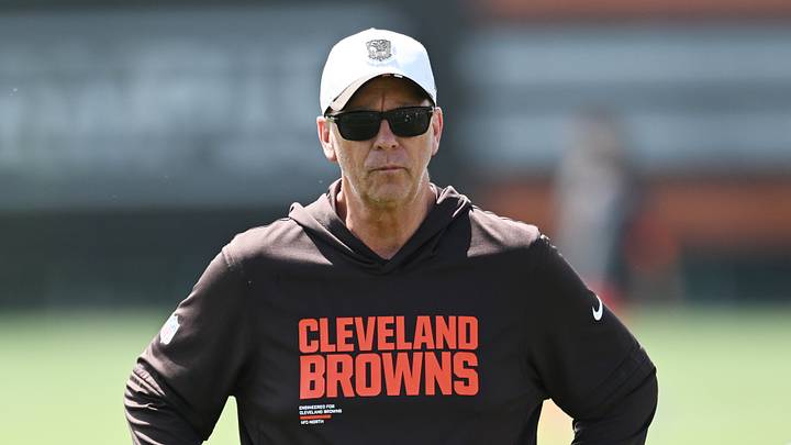 Cleveland Browns head coach Todd Monken watches during minicamp.