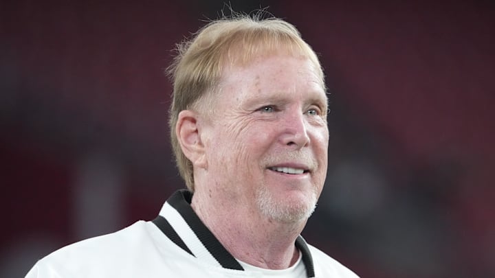 Aug 23, 2025; Glendale, Arizona, USA; Las Vegas Raiders owner Mark Davis looks on before the game against the Arizona Cardinals at State Farm Stadium. Mandatory Credit: Joe Camporeale-Imagn Images Aug 23, 2025; Glendale, Arizona, USA; Las Vegas Raiders owner Mark Davis looks on before the game against the Arizona Cardinals at State Farm Stadium. Mandatory Credit: Joe Camporeale-Imagn Images