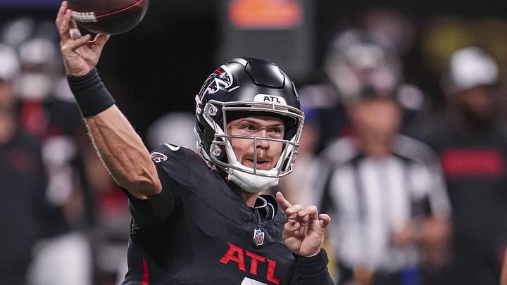 Atlanta Falcons quarterback Taylor Heinicke