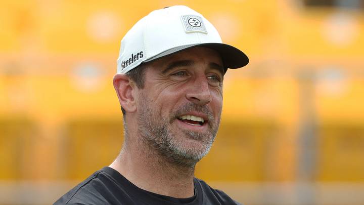 Pittsburgh Steelers quarterback Aaron Rodgers
