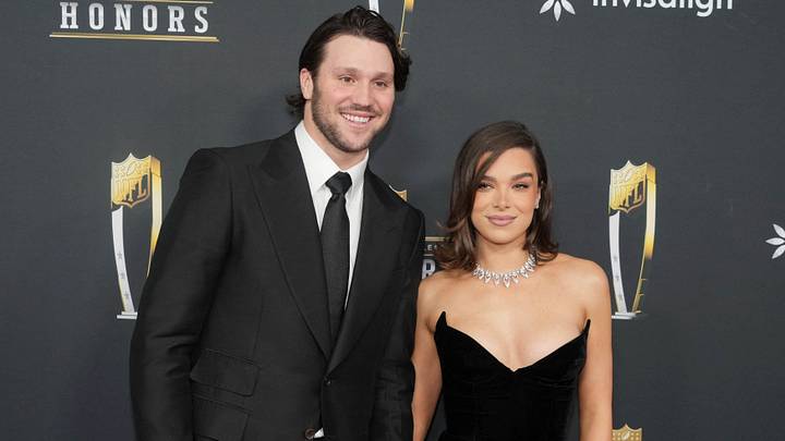 Josh Allen and Hailee Steinfeld on the red carpet before Super Bowl LIX NFL Honors at Saenger Theatre. Josh Allen and Hailee Steinfeld on the red carpet before Super Bowl LIX NFL Honors at Saenger Theatre.