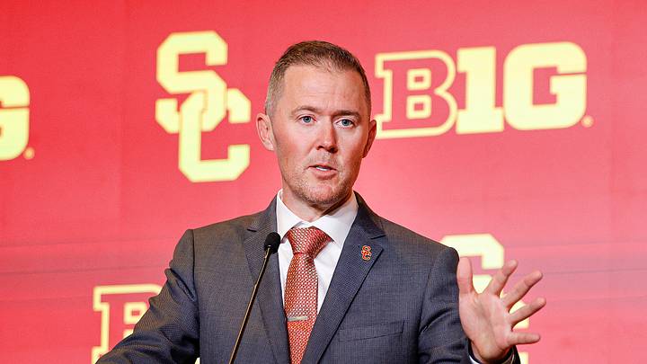 Jul 28, 2026; Chicago, IL, USA; USC Football head coach Lincoln Riley speaks during Media Days at Hilton Chicago. Mandatory Credit: Kamil Krzaczynski-Imagn Images Jul 28, 2026; Chicago, IL, USA; USC Football head coach Lincoln Riley speaks during Media Days at Hilton Chicago. Mandatory Credit: Kamil Krzaczynski-Imagn Images