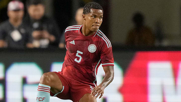 El pivote Wilmar Barrios del Zenit de Rusia se encuentra entre los cinco colombianos más caros del mundo.
