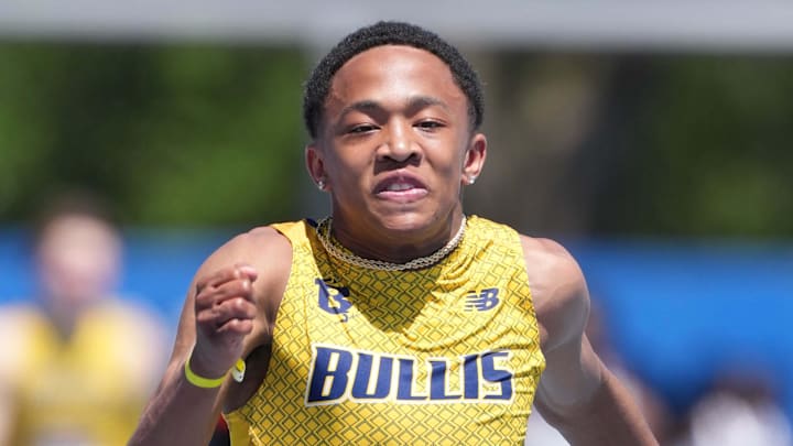 Apr 5, 2025; Gainesville, FL, USA; Quincy Wilson runs the anchor leg on the Bullis 4 x 100m relay during the Florida Relays at James G. Pressly Stadium. Mandatory Credit: Kirby Lee-Imagn Images