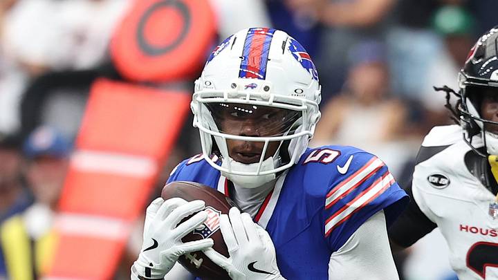 Sep 13, 2026; Houston, Texas, USA;  Buffalo Bills wide receiver Joshua Palmer (5) makes a catch against the Houston Texans during the fourth quarter at Reliant Stadium.  Mandatory Credit: Troy Taormina-Imagn Images