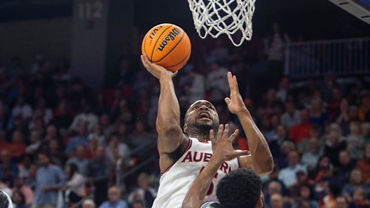 Auburn took down Kent State to improve to 3-0