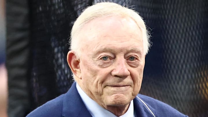 Dallas Cowboys owner Jerry Jones