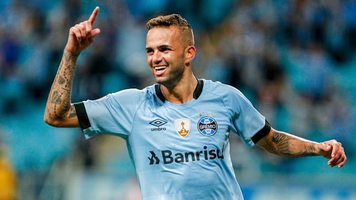 Rei da América em 2017, Luan brilhou com o uniforme do Grêmio na década passada.