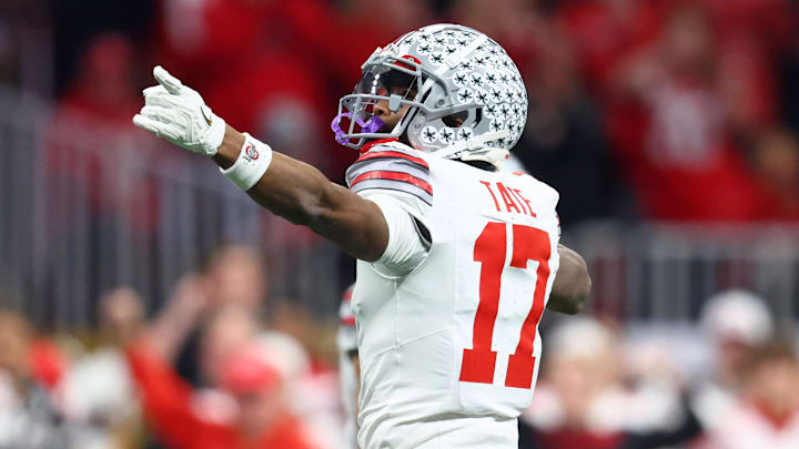 Carnell Tate will stay at Ohio State in 2025.