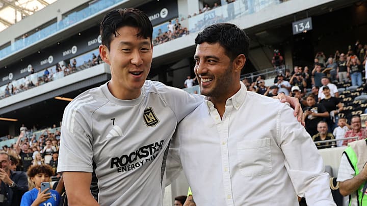 ตำนานสร้างประวัติศาสตร์ LAFC ย้ายจากสนามสู่ห้องประชุมในฐานะเจ้าของใหม่