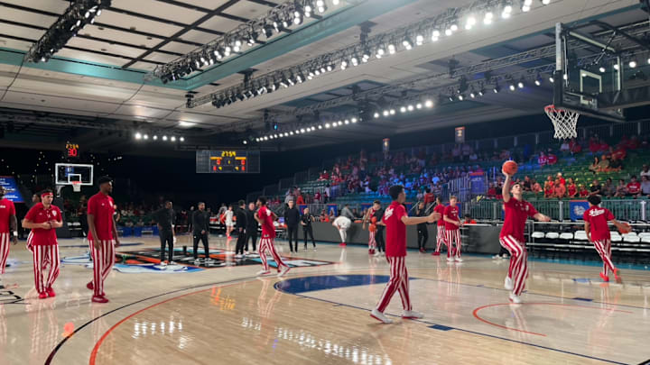 Indiana warms up for its game against Louisville Wednesday in the Battle 4 Atlantis.