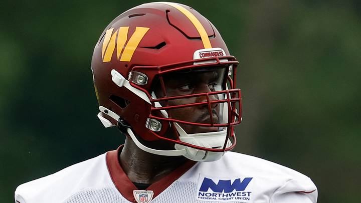 Washington Commanders offensive lineman Chris Paul