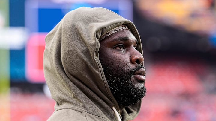 Detroit Lions defensive tackle DJ Reader (98) warms up ahead of the Washington Commanders game Detroit Lions defensive tackle DJ Reader (98) warms up ahead of the Washington Commanders game