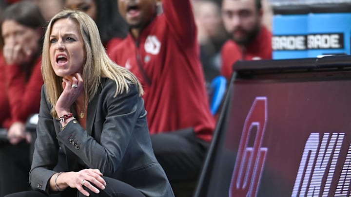 Oklahoma head coach Jennie Baranczyk