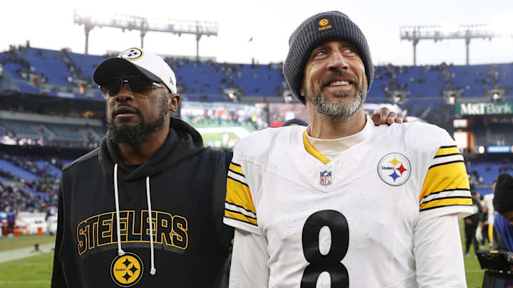 Pittsburgh Steelers head coach Mike Tomlin and quarterback Aaron Rodgers