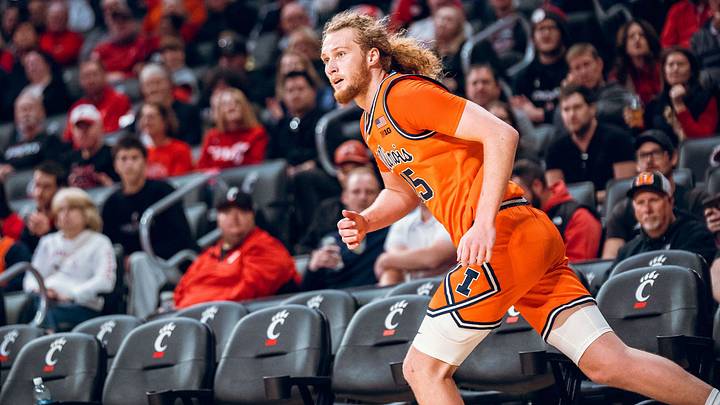 Illinois forward Jake Davis (15) runs back on defense after sinking a shot in the Illini's 105-96 exhibition win at Cincinnati on Oct. 17. Illinois forward Jake Davis (15) runs back on defense after sinking a shot in the Illini's 105-96 exhibition win at Cincinnati on Oct. 17.