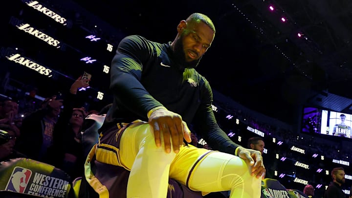 LeBron James fue barrido por los Denver Nuggets 