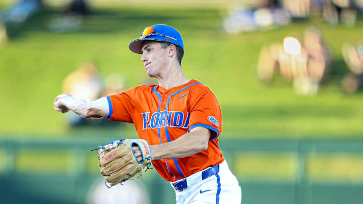 Cade Kurland missed most of the Florida Gators' 2025 season with a shoulder injury.